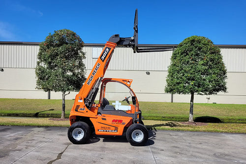 13 ft, 2,700 lb, Diesel, Telehandler For Rent