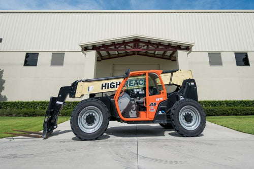 42 ft, 6,000 lb, Diesel, Telehandler For Rent