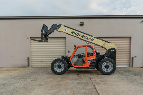 42 ft, 7,000 lb, Diesel, Telehandler For Rent